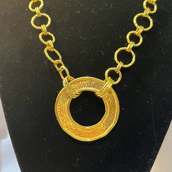 Vintage Bronze Milor Italy GF Hammered Gold Toned ‘O’ Statement Necklace - Picture 3 of 5